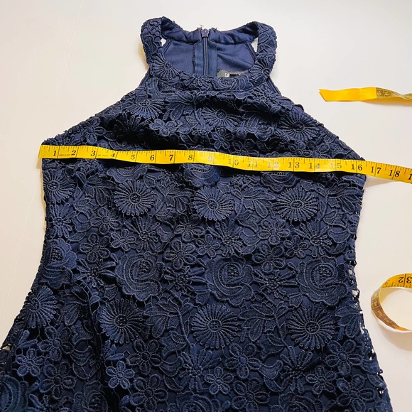 Lulus Lace Dress Size Large Love Poem Sheath High Neck  Sleeveless Navy - Picture 9 of 12
